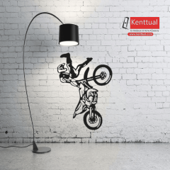 Akrobatik Motorcu Metal Duvar Dekoru